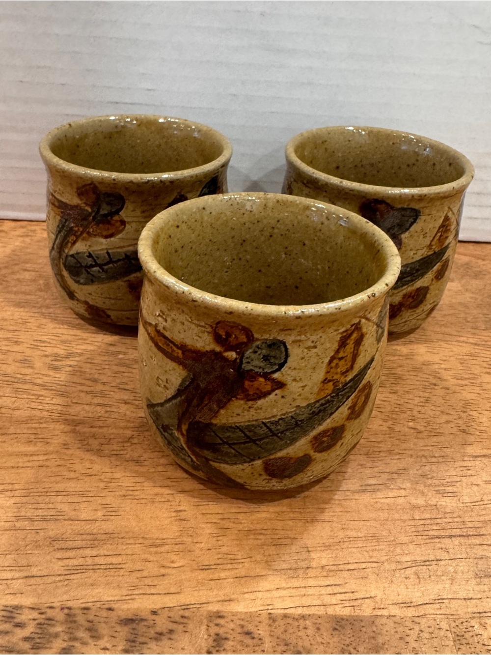 Otagiri Painted Stoneware Ceramic Small Cups Set of 3 Earthy Neutral Artsy Japan